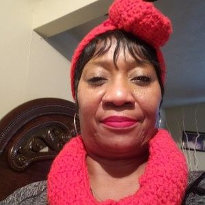 Meet your Posher, Lizzie